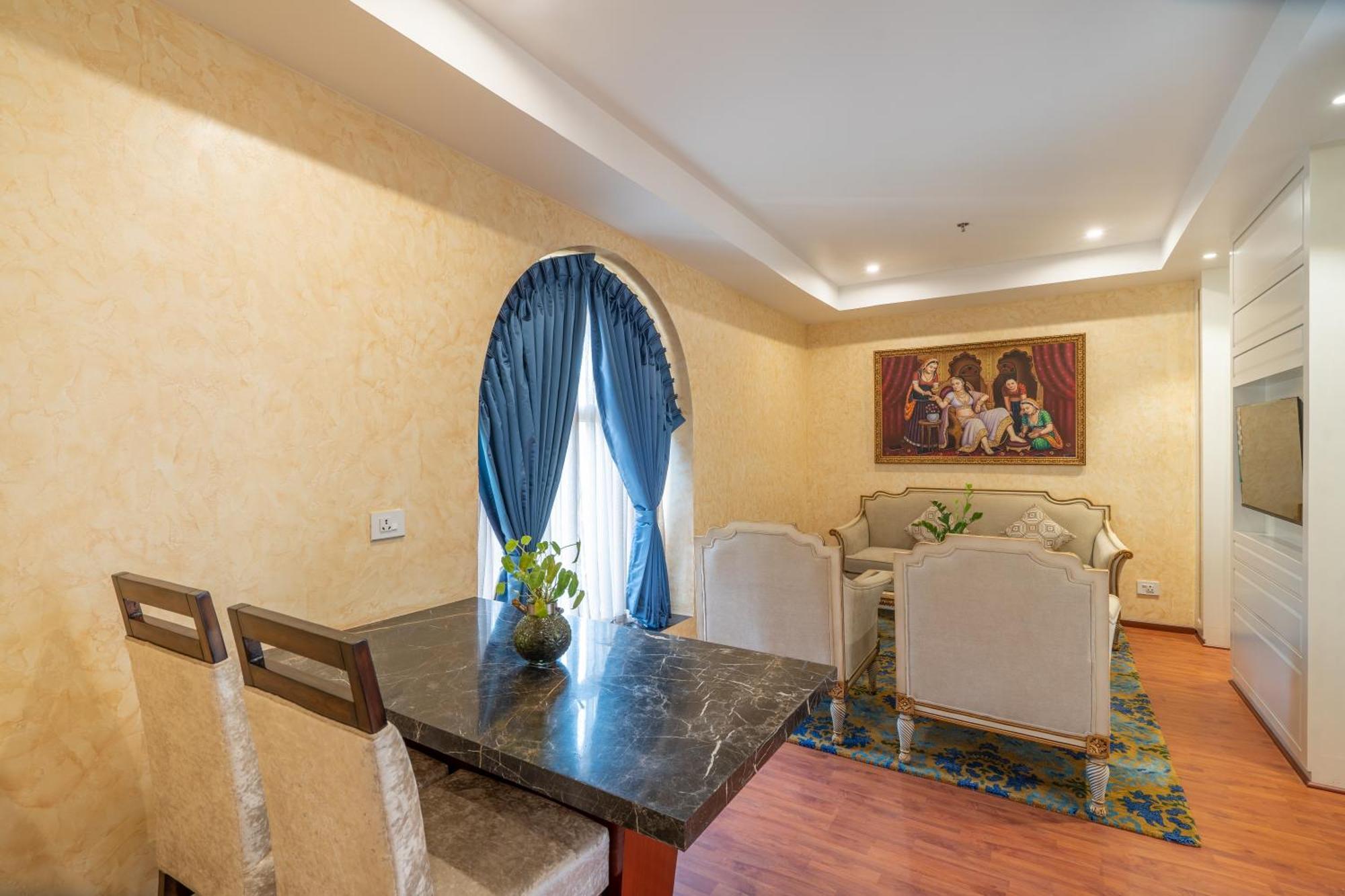 Hukam'S Lalit Mahal - Hotel Convention Club Rāipur Eksteriør bilde